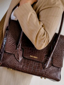 Colette M Alligator