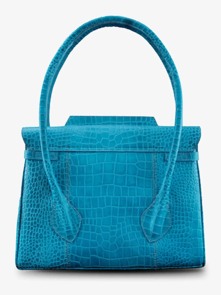 Colette M Alligator Cocktail