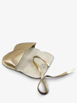 L'Etui A Lunettes